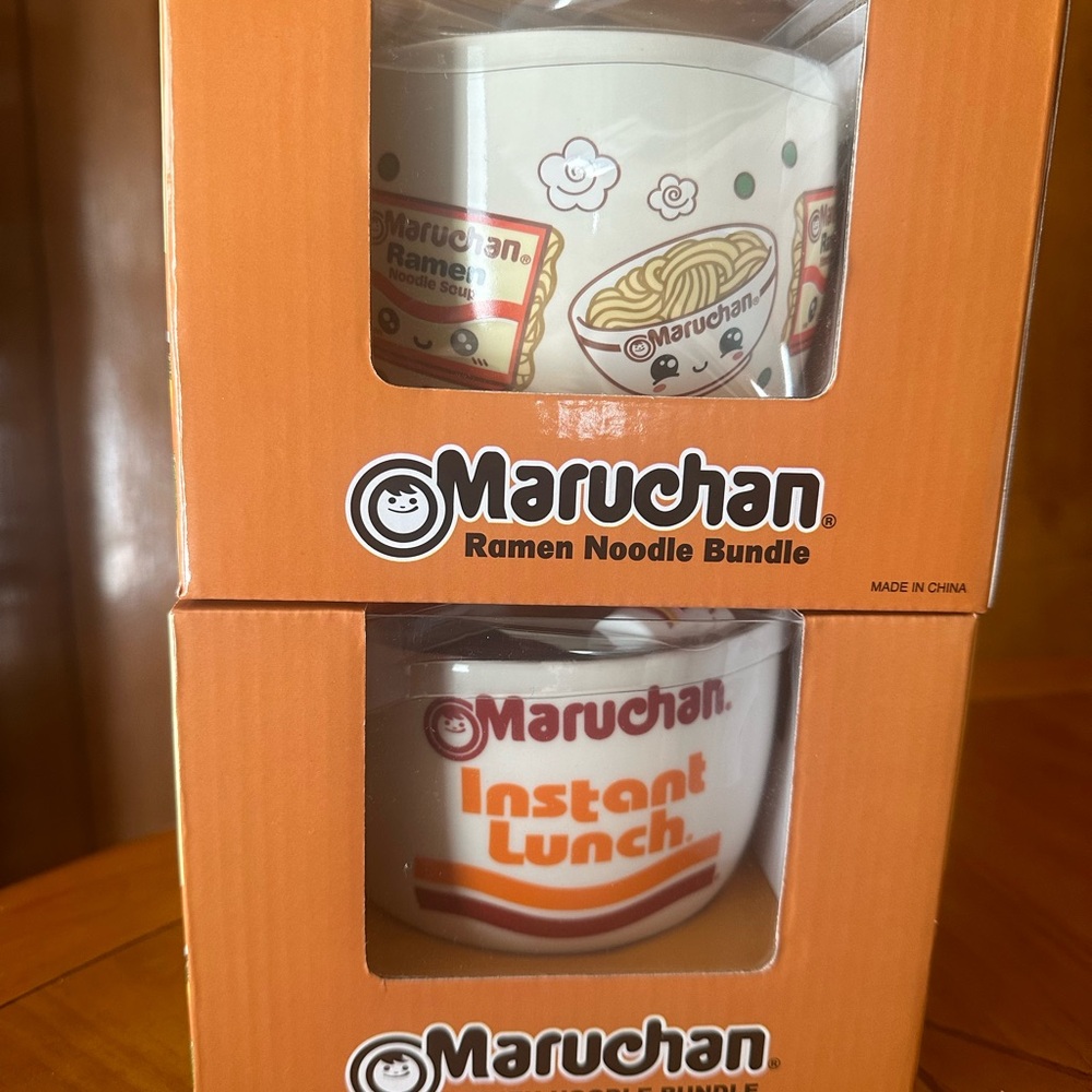 Maruchan Ramen Noodle Bowls BundleTake Out Bowl With Chopsticks Collectible